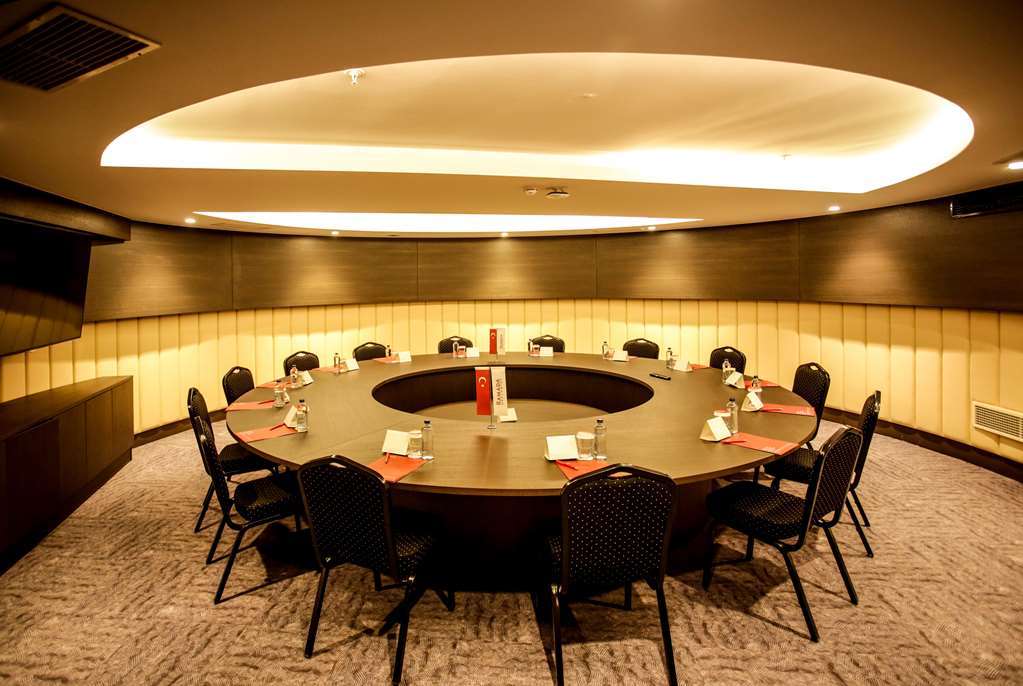 Ramada By Wyndham Isparta Facilidades foto